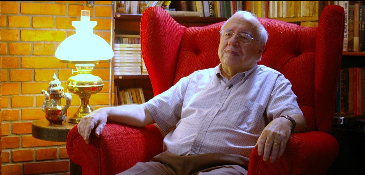 Veríssimo: estamos em um retrocesso em todos os sentidos (Foto: Portal EBC)
