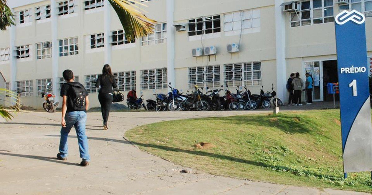 Ensino remoto na Universidade Estadual de Montes Claros exclui estudantes pobres