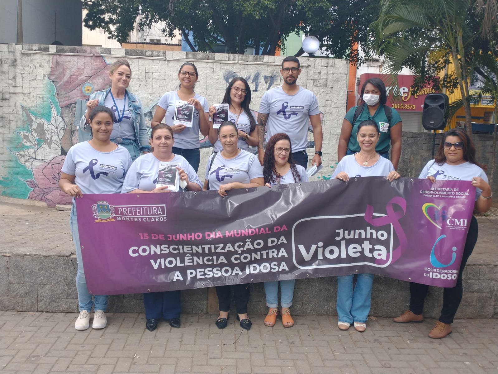 Montes Claros promove blitz de conscientização da violência contra idosos