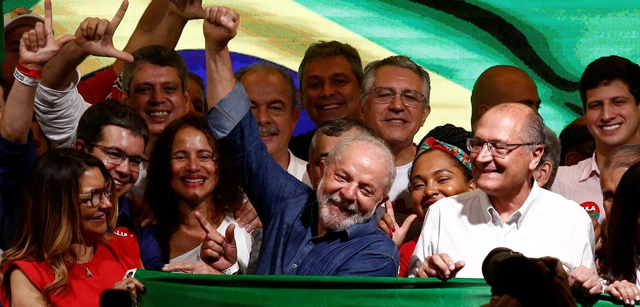 Governo Lula prepara ‘revogaço’ em normas sobre meio ambiente, armamento e sigilos