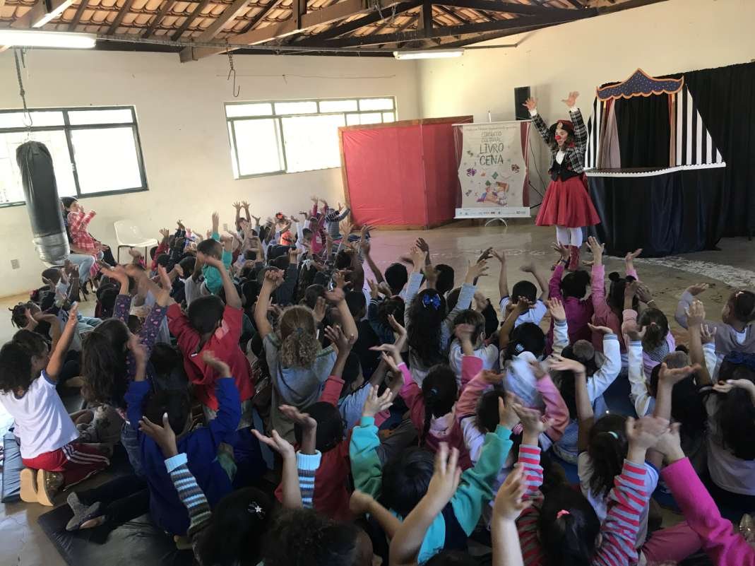 Cidades do Norte de Minas recebem o Circuito Cultural Livro e Cena