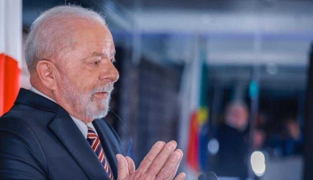 Lula critica países por corte de ajuda humanitária à Palestina