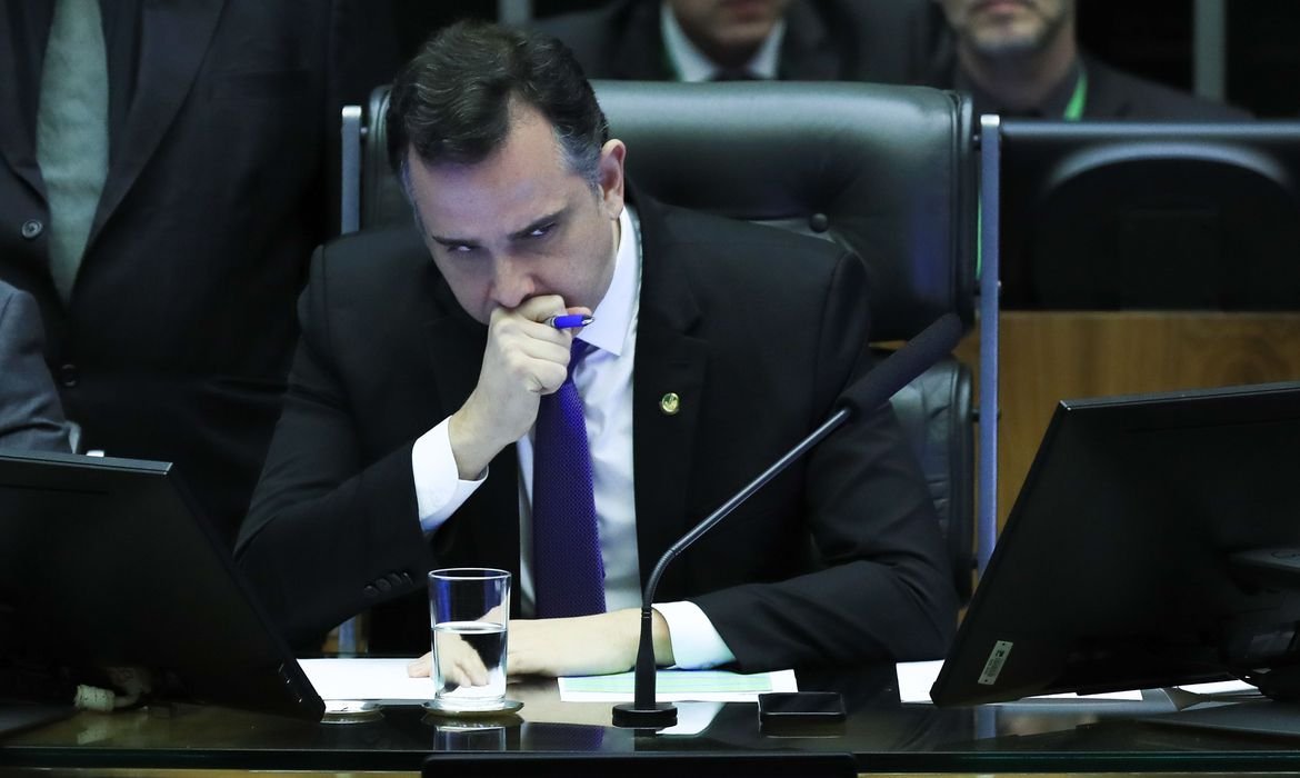 Após decisão de Zanin, Pacheco irá ao STF para manter desoneração da folha