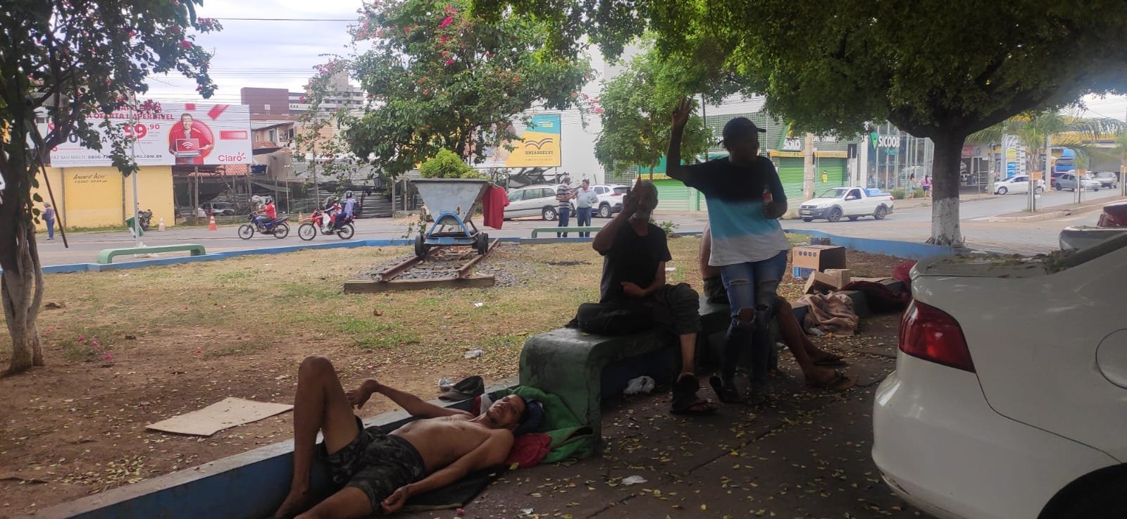 Violência contra pessoas em situação de rua em Montes Claros preocupa Comitê