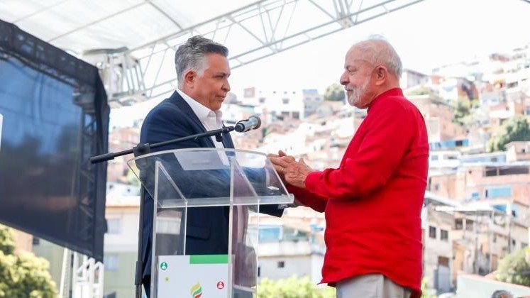 Álvaro Damião, prefeito de BH, afaga Lula em meio ao racha do União Brasil com o governo - Foto: Ricardo Stuckert / PR