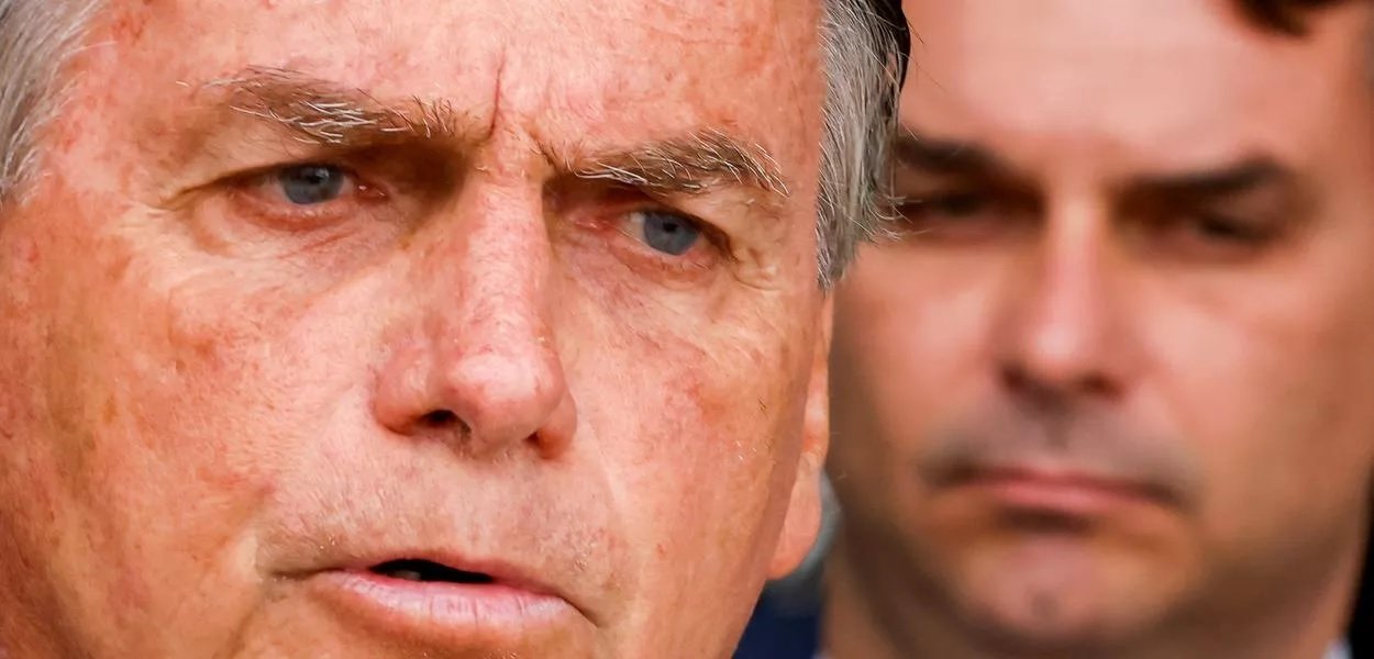 Estadão avalia que Flávio é tão golpista quanto Jair Bolsonaro