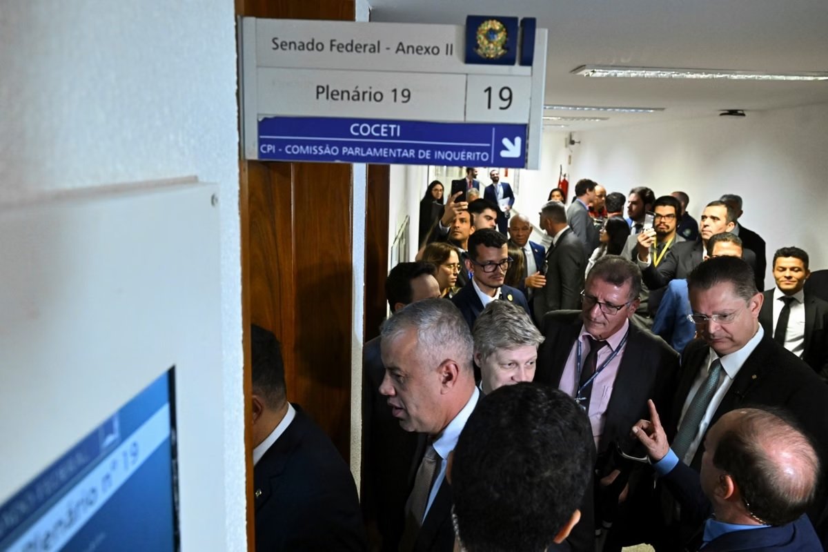 PF acusa CPMI do INSS de recuperar dados íntimos de Vorcaro já excluídos