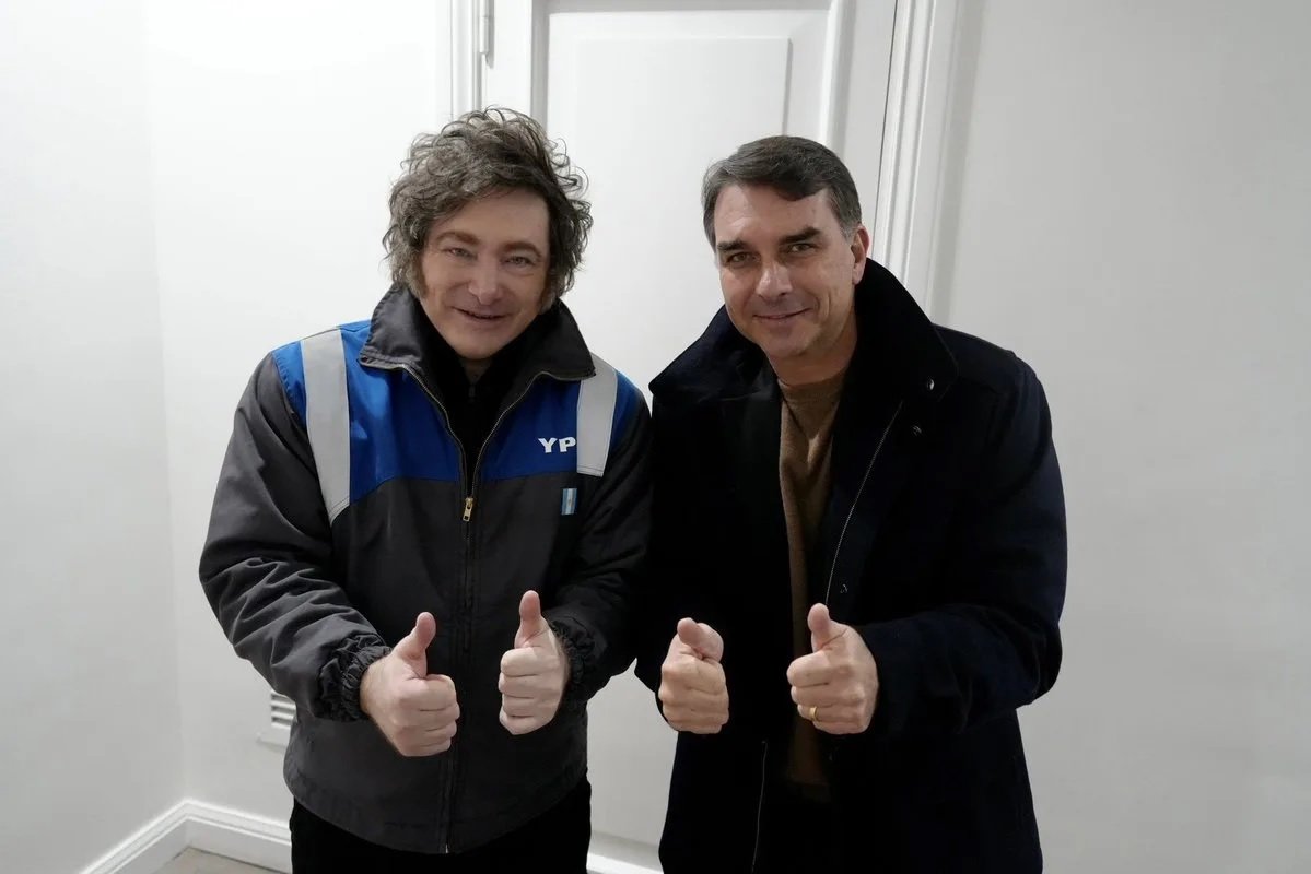 STF nega visita de Milei a Bolsonaro após novas restrições impostas por Moraes