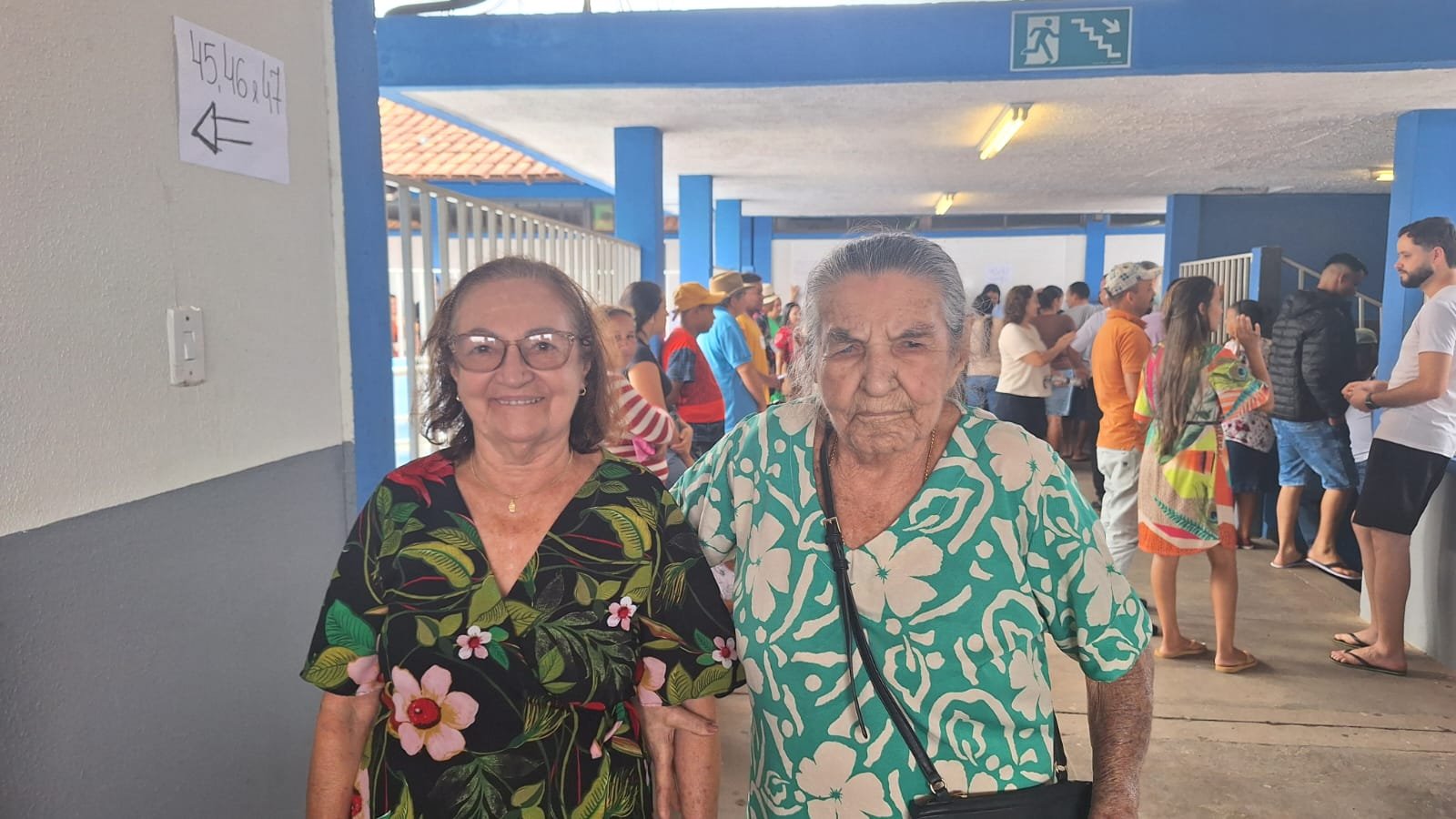 Aos 98 e 80 anos, mãe e filha votam juntas e dão lição de cidadania em Lontra